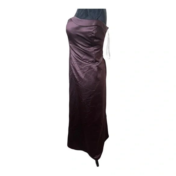 David’s Bridal Strapless Maxi Formal Gown Size 8 Style #81026 - Picture 2 of 6